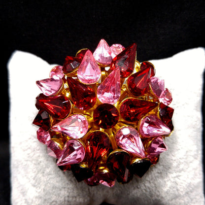 Red & Pink Domed Rhinestone Brooch, Gold Plated Filigree Backing, 1950s Vintage Jewelry