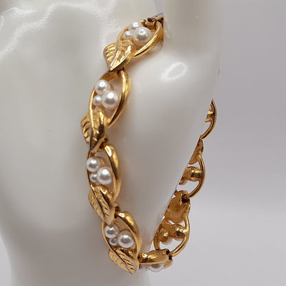 Vintage Napier 1980s Faux Pearl Leaves Gold Tone Bracelet, Pat. #4.774.743