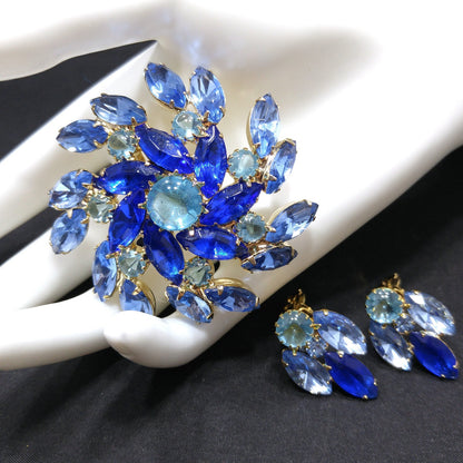 Blue Light Dark Rhinestones Pinwheel Brooch & Earrings, Gold Plated, 1960s Vintage Jewelry