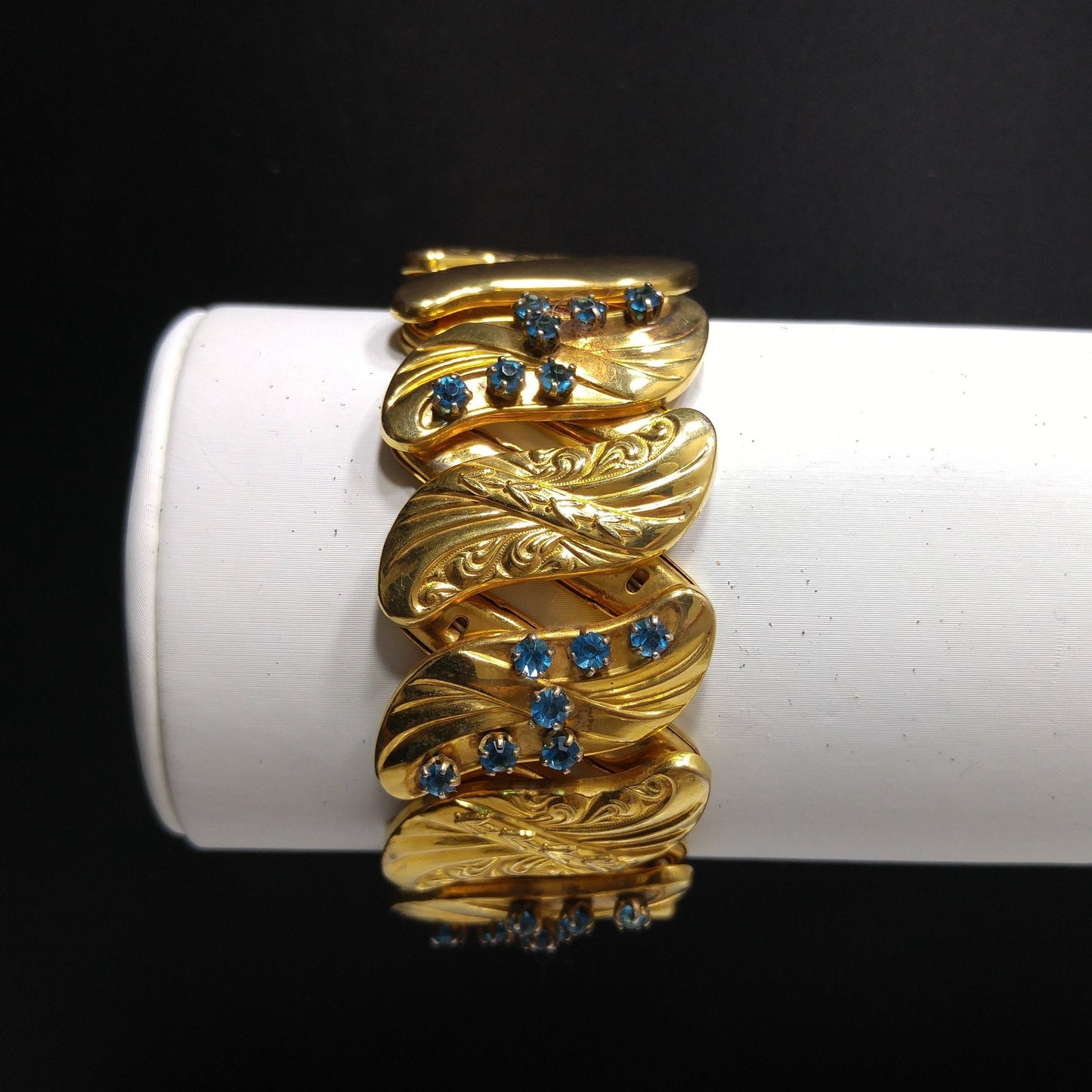 Bugbee & Niles Expansion Bracelet, Turquoise Rhinestones, 1940s Vintage Jewelry