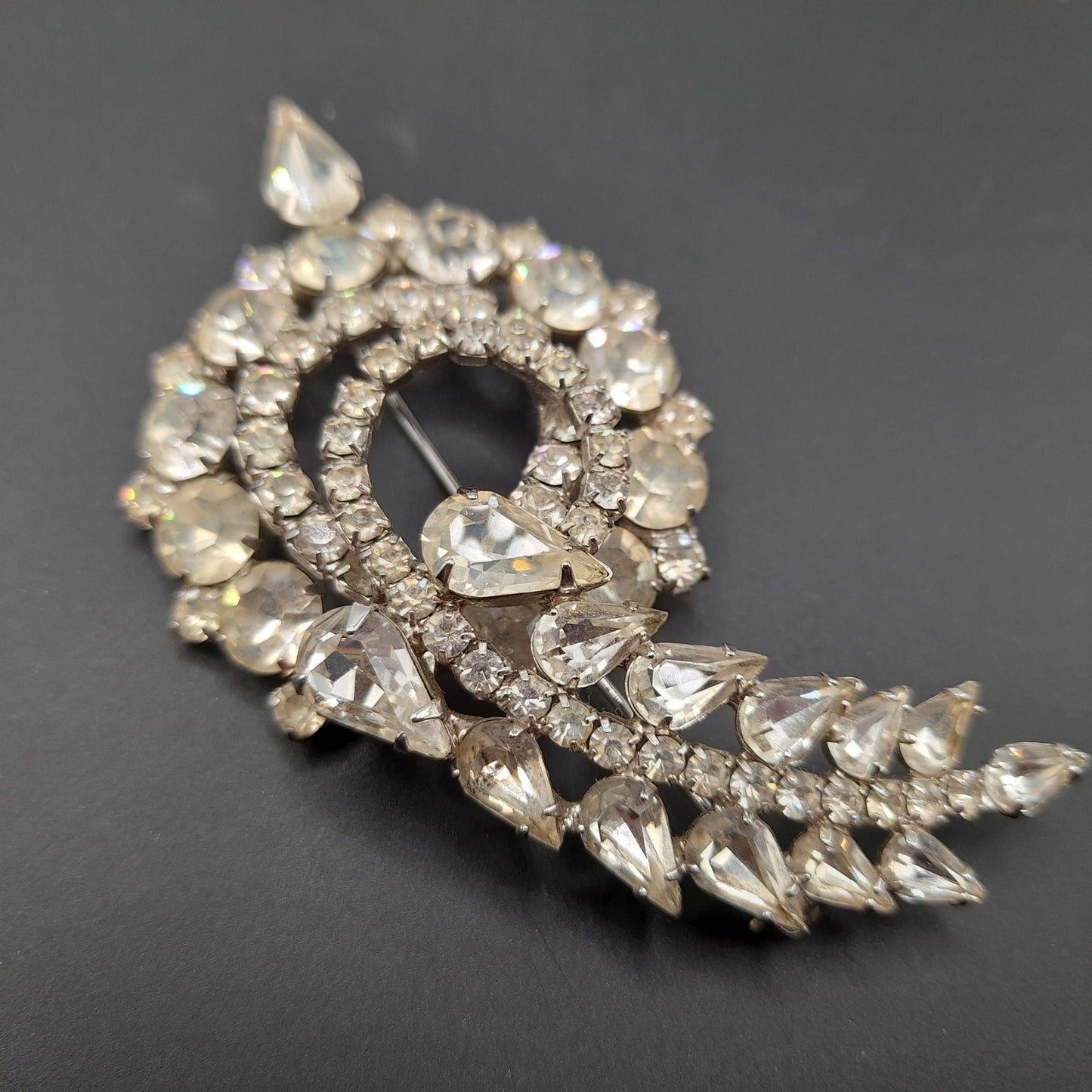 Mid-Century Clear Floral Spray Brooch, Rhodium Plated, Wedding Brooch, 1960s Vintage Jewelry