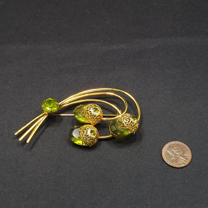 Sarah Coventry Touch of Elegance Green Crystal Brooch Gold Tone 1970s