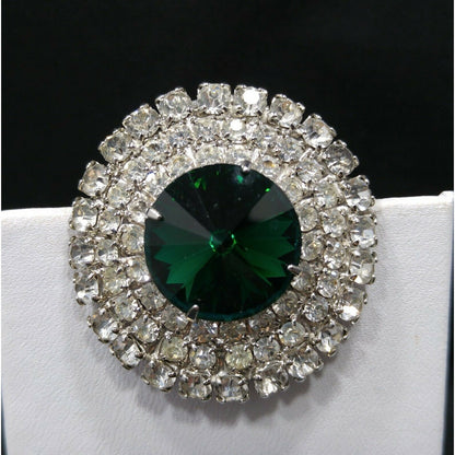Emerald Green Rivoli Crystal Rhinestone Brooch & Earrings, Rhodium Plated, 1960s Vintage Jewelry