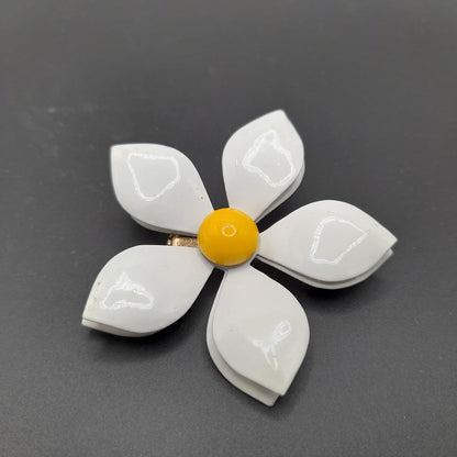 Vintage 1960s White Yellow Enamel Flower Brooch