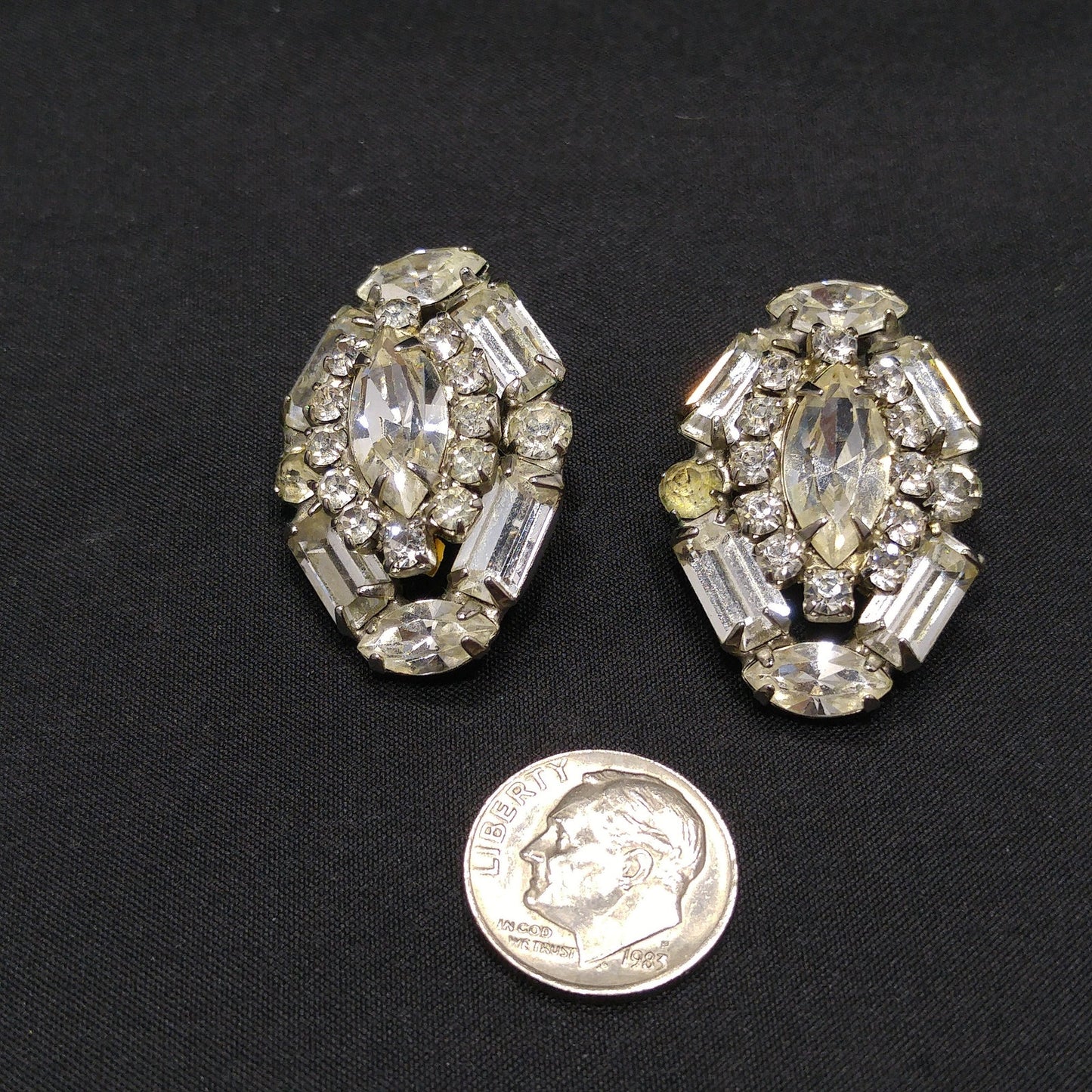 Vintage Weiss Clear Rhinestone Clip Earrings, Wedding Earrings, 1940s