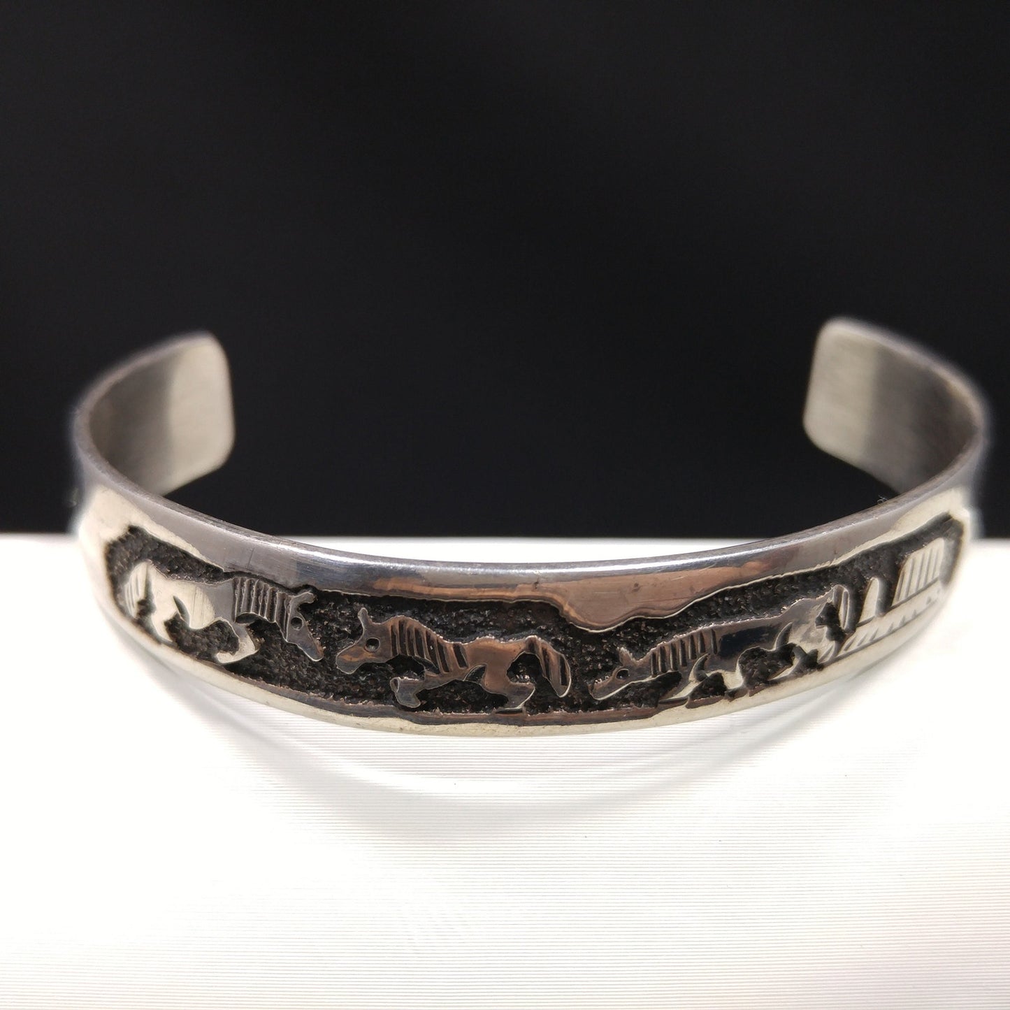 Tom & Sylvia Kee Navajo Child's Cuff Bracelet, Storyteller Sterling TSK Bracelet, Vintage Jewelry
