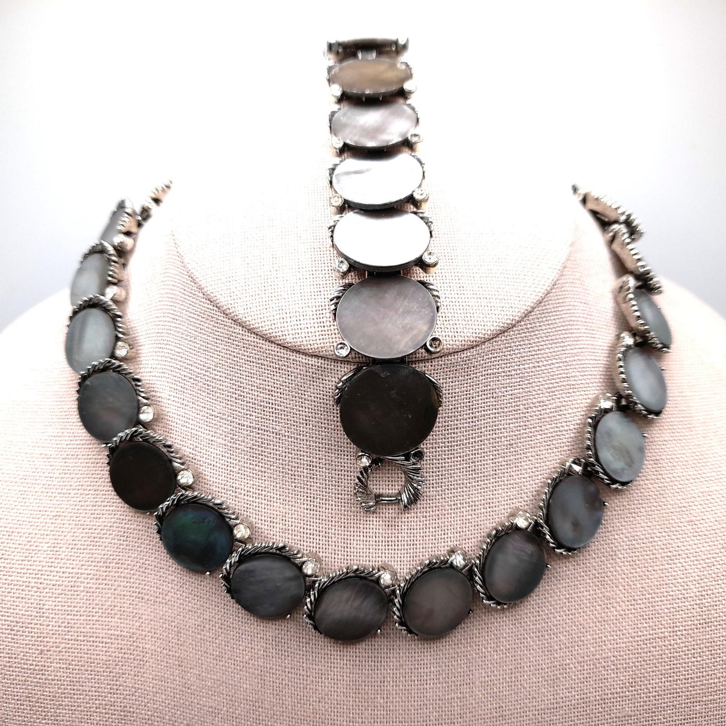 Vintage Lisner Mother of Pearl Necklace Bracelet Set, 1960s