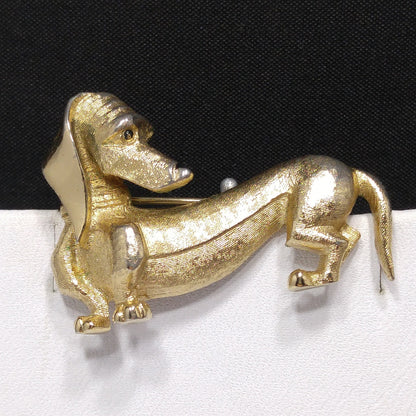 Boucher Dachshund Dog Brooch, Number 8167P, 1960s Vintage Jewelry