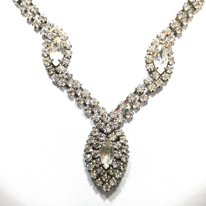 Mid-Century Clear Rhinestone Oval Pendant Necklace, Wedding Necklace, 1950s Vintage Jewelry