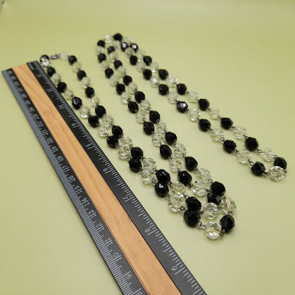 Vintage Art Deco Black and Clear Crystal Necklace – 1920s Wire Wrapped Flapper Beads – 53 Inches