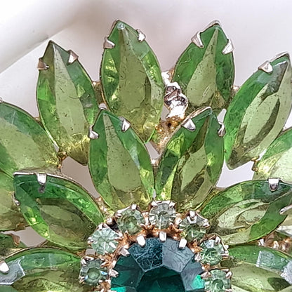 Vintage Unsigned Weiss Green Floral Brooch, 2 1/4 Inch
