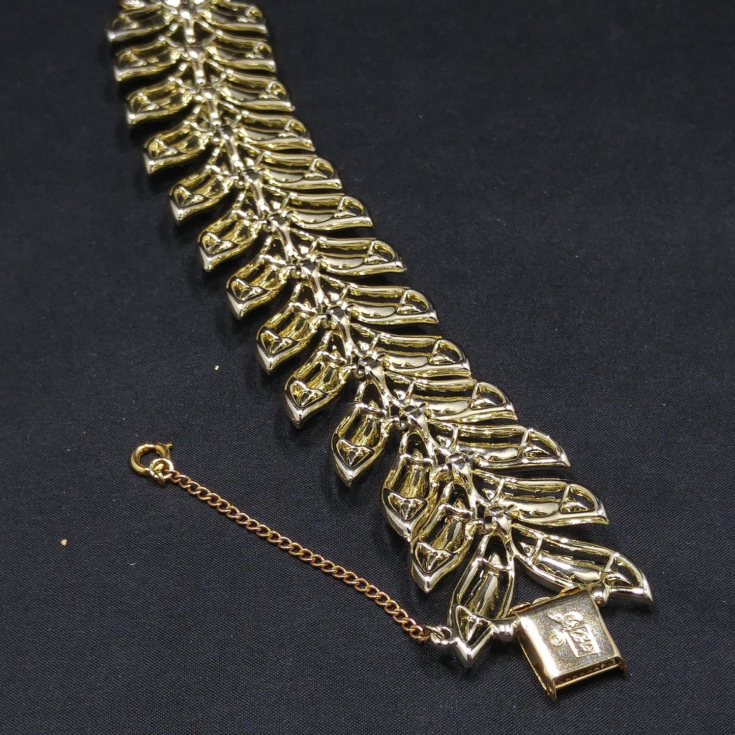Coro Pegasus Leaves Wide Bracelet, Gold Plated, Safety Chain, 1950s Vintage Jewelry