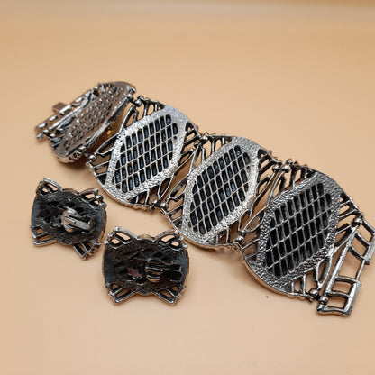 Vintage Unsigned Selro Selini Jewelry: Bracelet Earrings Set, Chunky Confetti Lucite, Clip Earrings, 1950s Vintage Jewelry