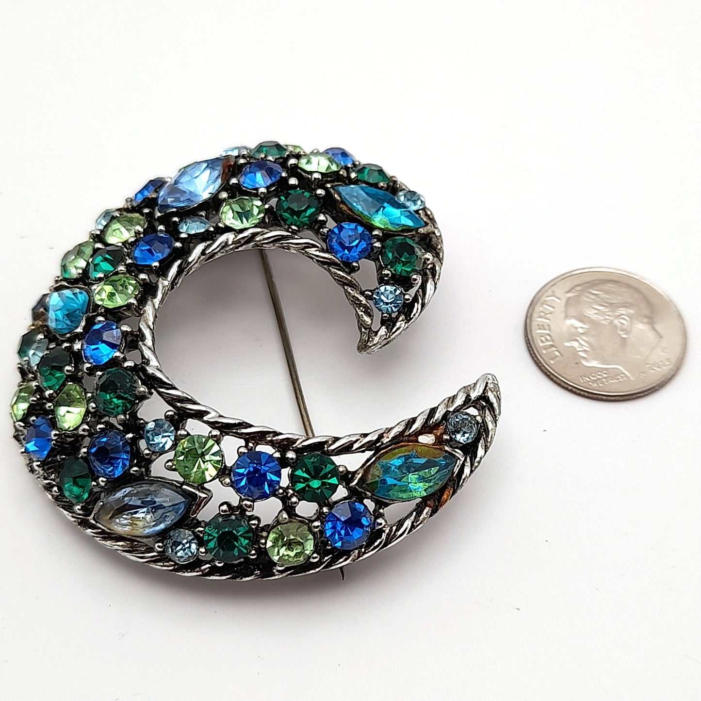 Vintage Weiss Green & Blue Rhinestone Brooch Pin