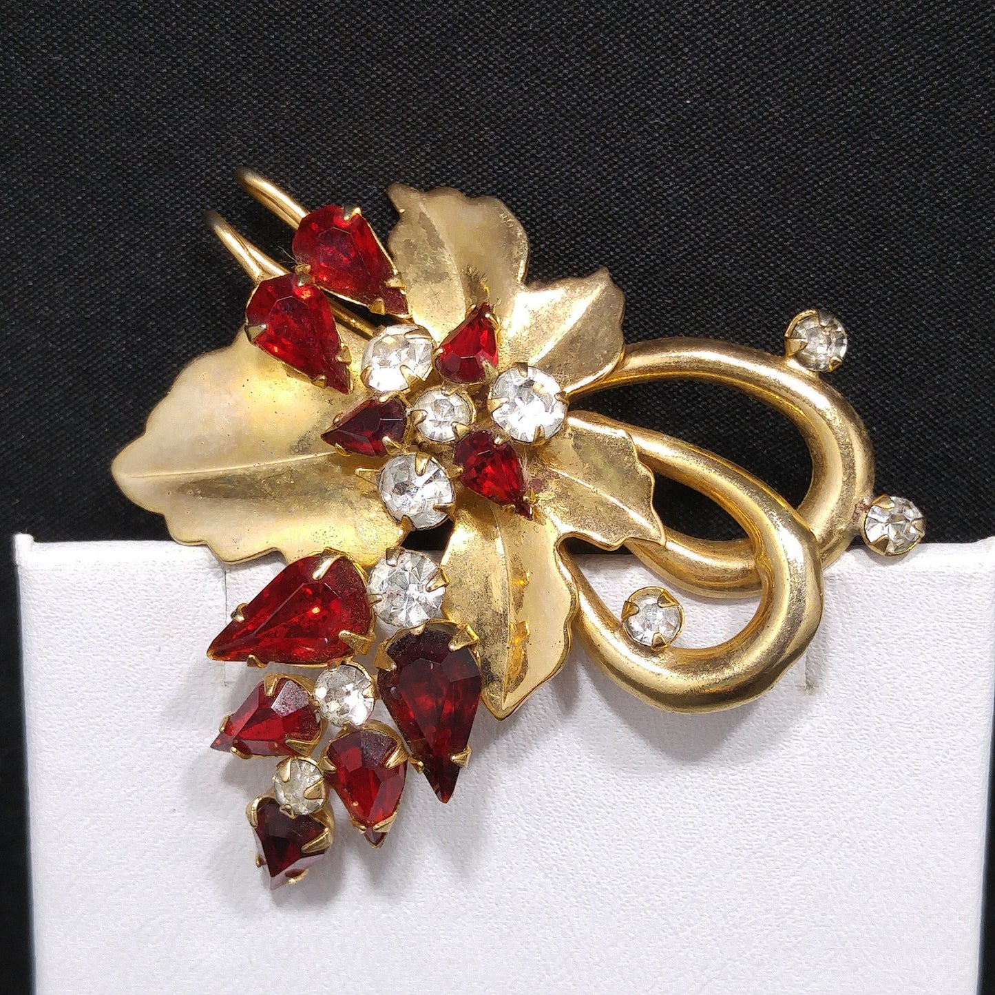 Vintage Scitarelli Red Rhinestone Floral Brooch Pendant 1950s Gold Plated Signed