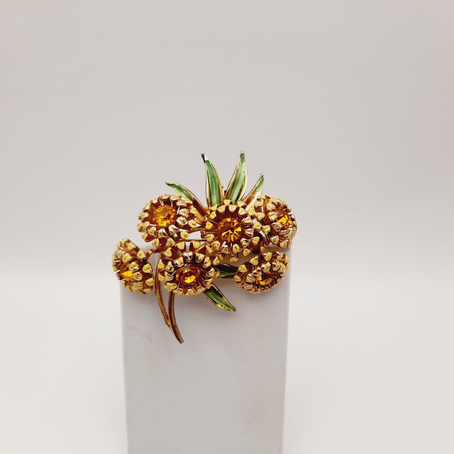 Vintage Weiss Sunflower Brooch, Topaz Rhinestones, Enamel