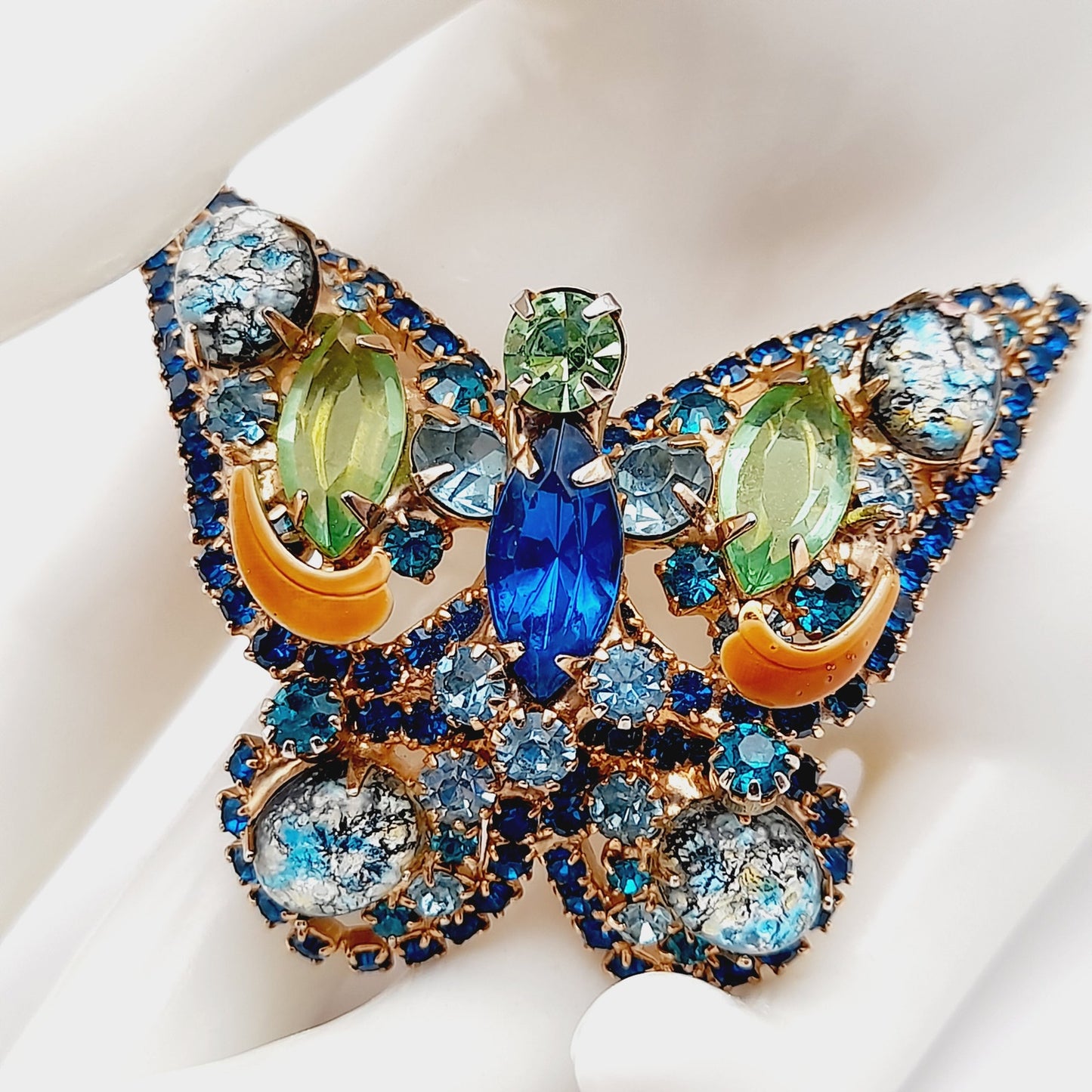 Vintage Butterfly Rhinestone Brooch – Sapphire Blue, Green & Art Glass Cabochon, Gold Tone Statement Jewelry