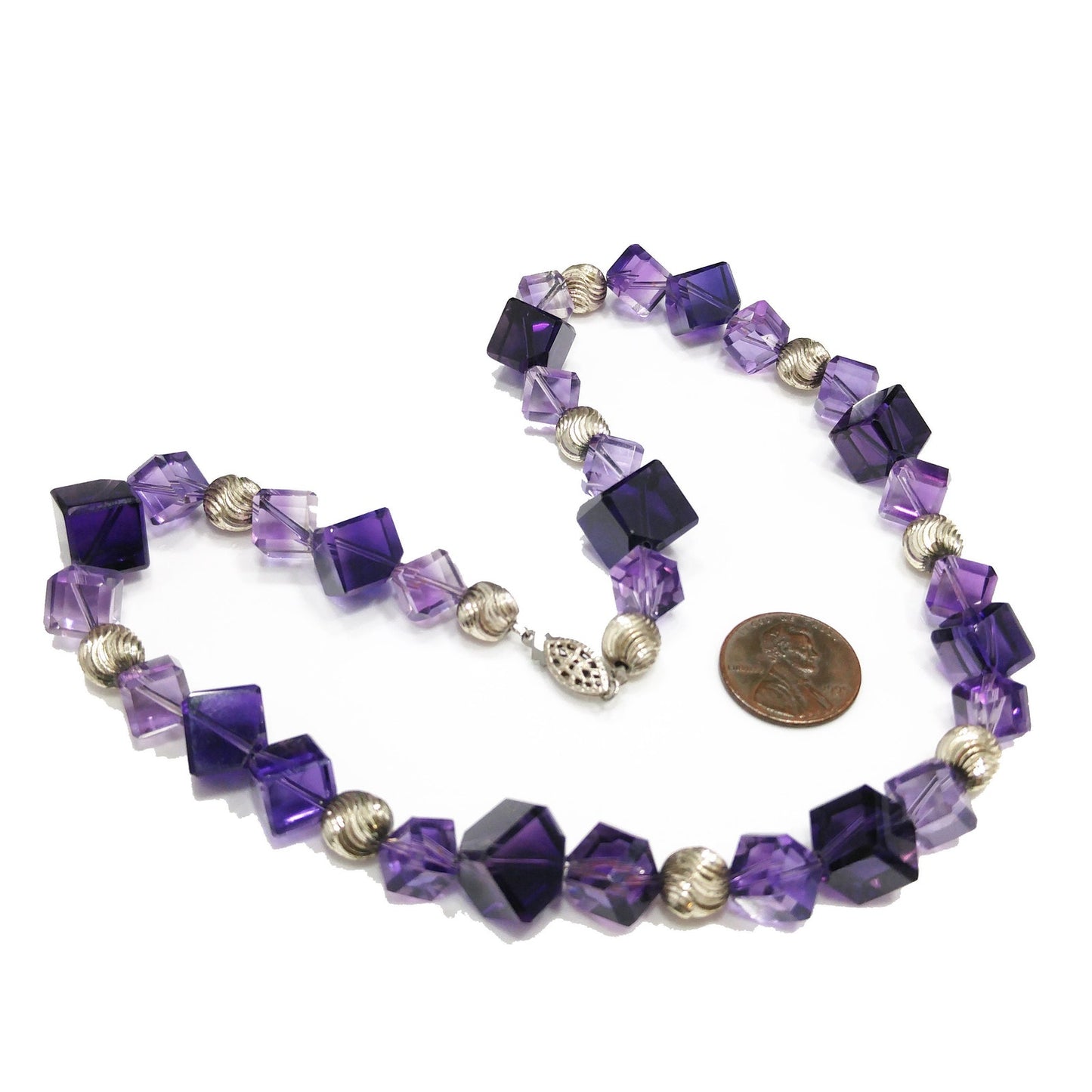 Vintage Amethyst Cube Bead Necklace – Light & Dark Purple Gemstones – 1990s