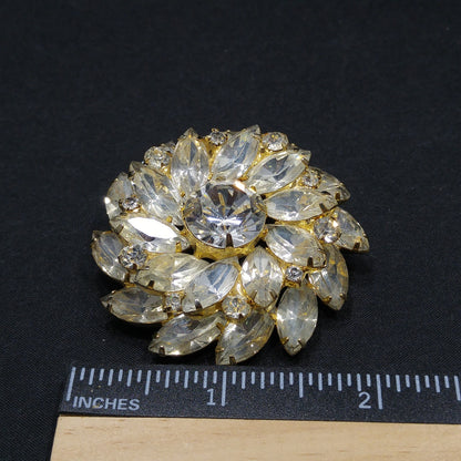 Mid-Century Clear Crystal Rhinestone Flower Brooch, Gold Plated, 1960s Vintage Jewelry