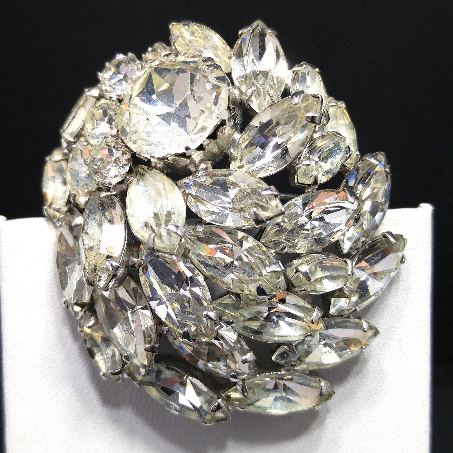 Weiss Clear Rhinestone Brooch and Long Dangle Earrings Set – 1950s Rhodium Plated