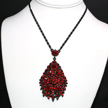 Rare Hollycraft Red Rhinestone Pendant Necklace, Black Enamel Japanned, 1950s Vintage Jewelry