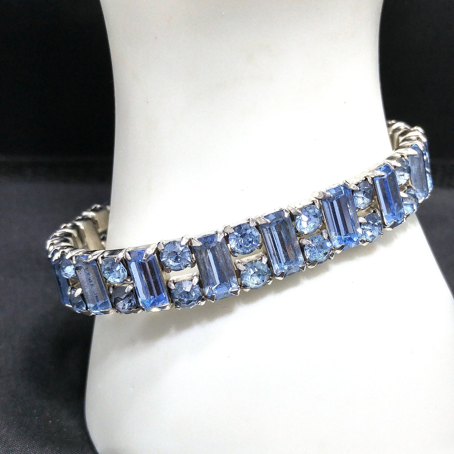 Weiss Baby Blue Rhinestone Cuff Bracelet – 1960s Baguette & Chaton Cut Rhodium Plated