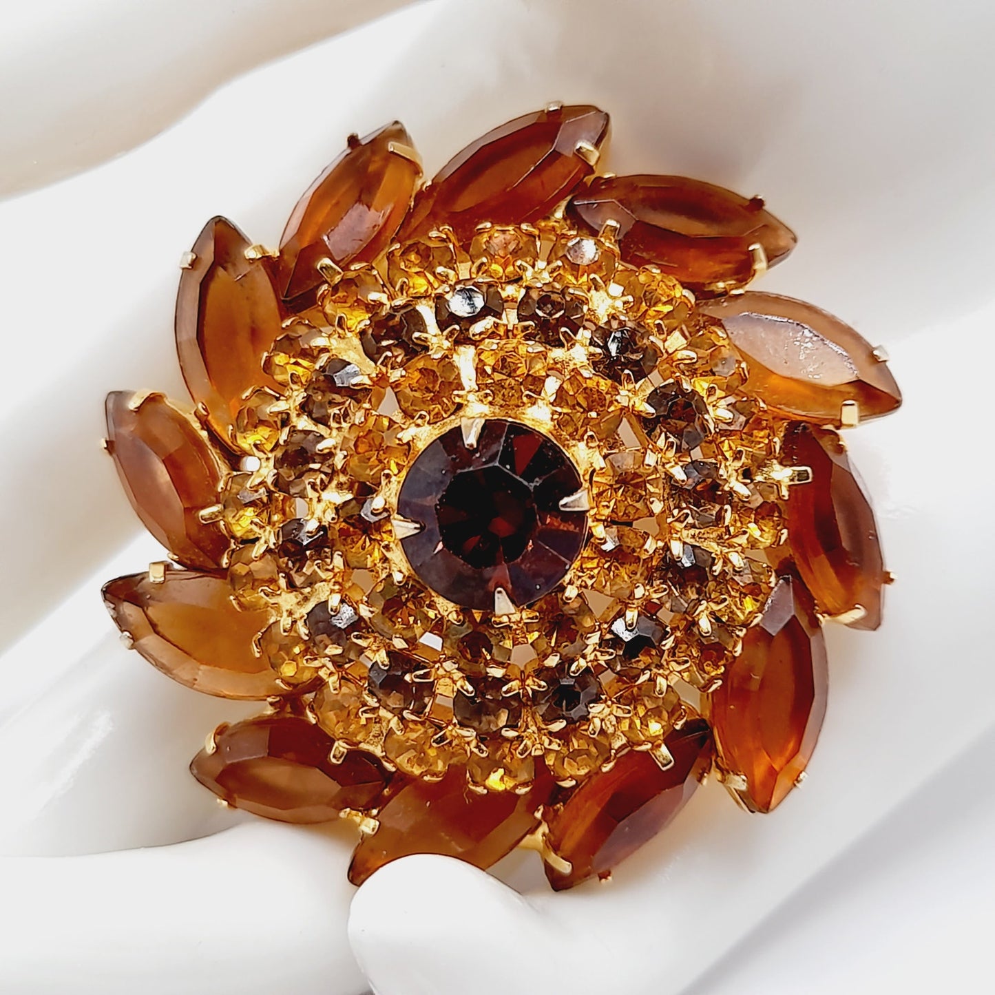 Vintage 1960s Domed Topaz Rhinestone Brooch - Juliana Style - 2 Inches