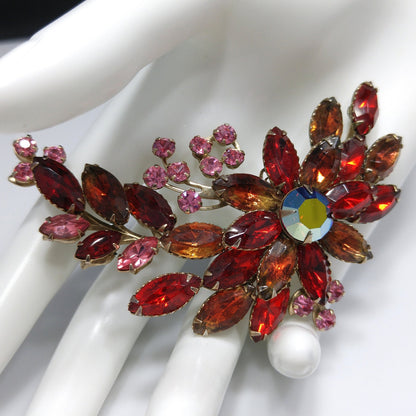 Red Rhinestone Floral Spray Brooch, Gold Plated, 1950s Vintage Jewelry
