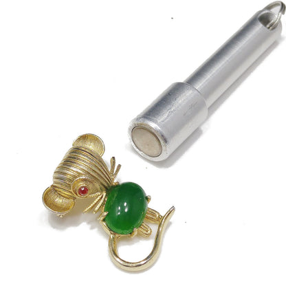 Weiss Figural Mouse Brooch with Red Rhinestone Eye and Green Lucite Belly – 1950s Gold Tone