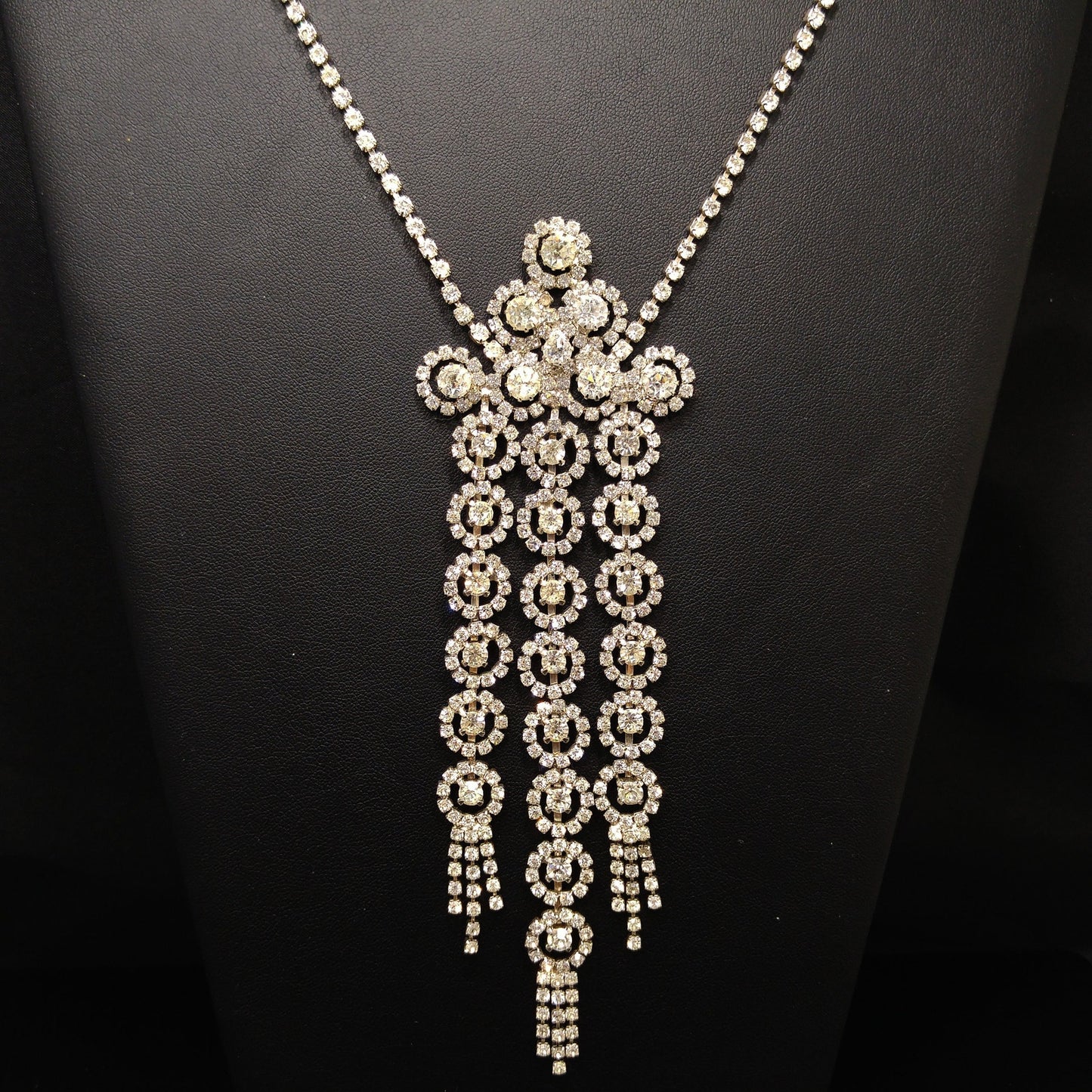 Mid-century Bridal Rhinestone Necklace, Clear Rhinestones, Rhodium Plated, 1950s Vintage Jewelry