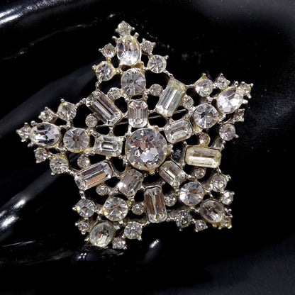 Vintage Clear Rhinestone Five Star Brooch, Heavily Rhodium Plated, 1950s Vintage Jewelry