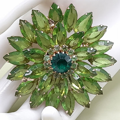 Vintage Unsigned Weiss Green Floral Brooch, 2 1/4 Inch