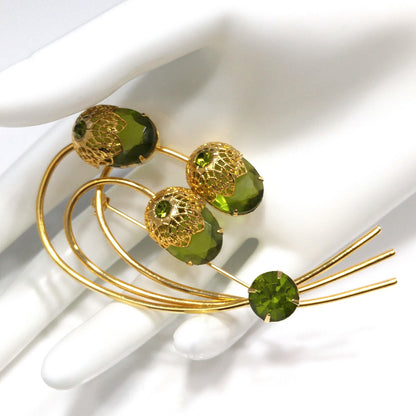 Sarah Coventry Touch of Elegance Green Crystal Brooch Gold Tone 1970s