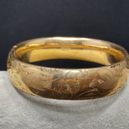 MH & Co. Gold Shell Victorian Hinged Bracelet, Early 1900s Antique Jewelry