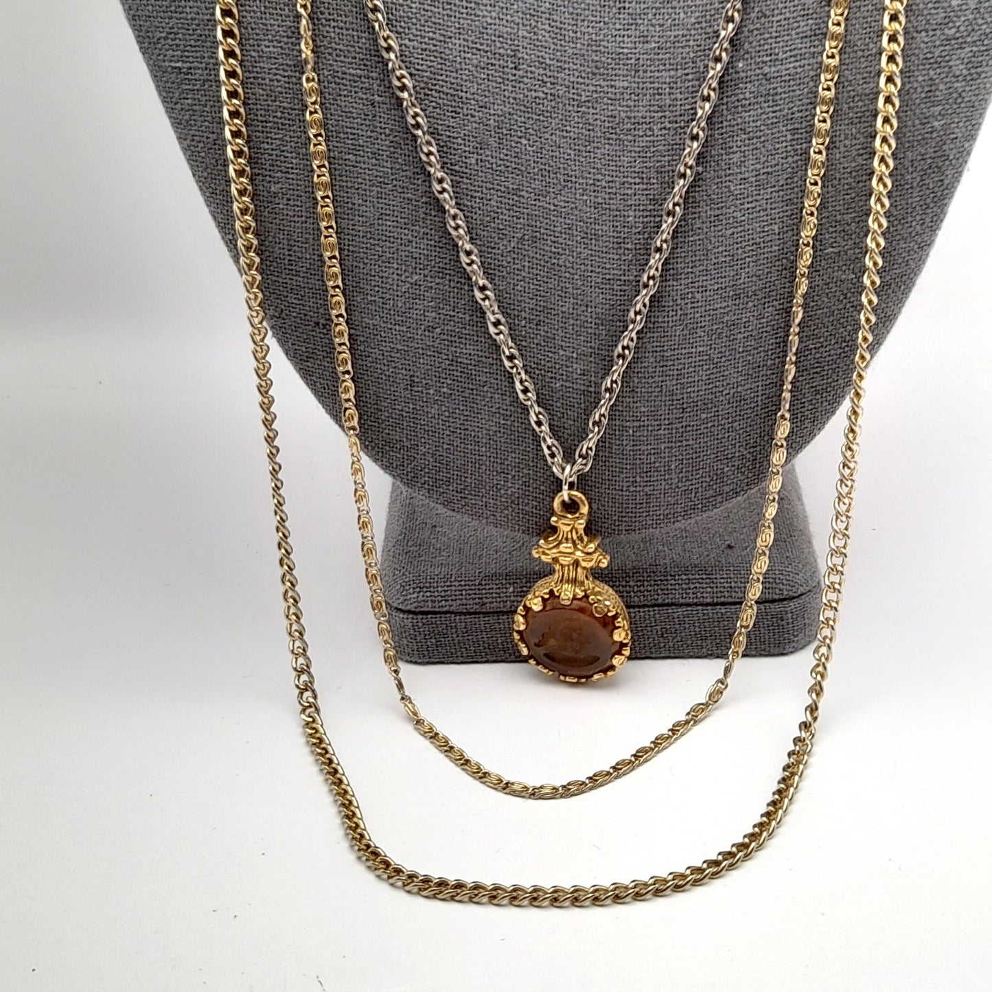 Vintage Goldette Three Layering Strands Intaglio Cameo Pendant Necklace