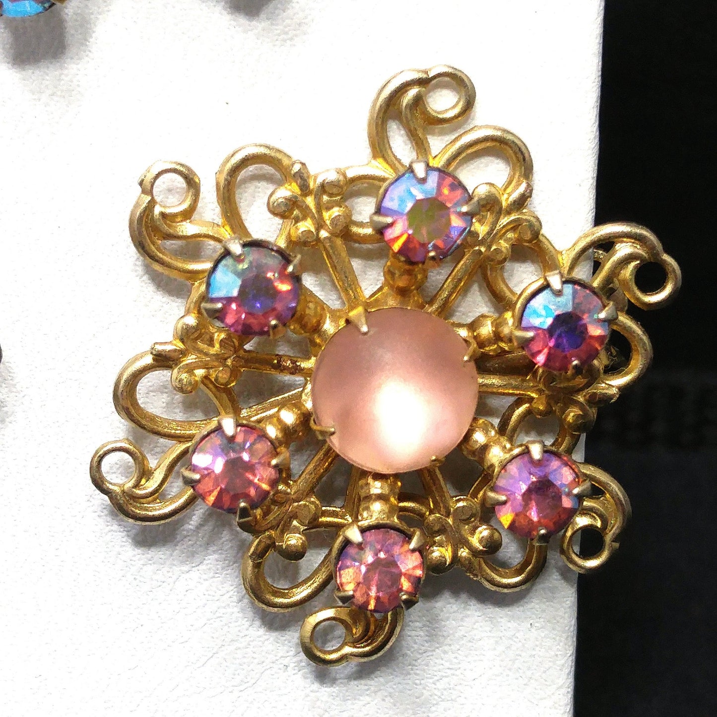 Vintage Pink Aurora Borealis Brooch Earrings Set, Pink Cabochons, 1950s Vintage Jewelry