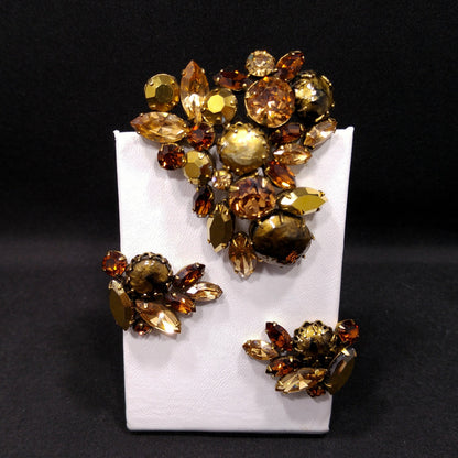 Regency Topaz & Gold Rhinestones Brooch Earrings Set, Gold Faux Pearls, 1950s Vintage Jewelry