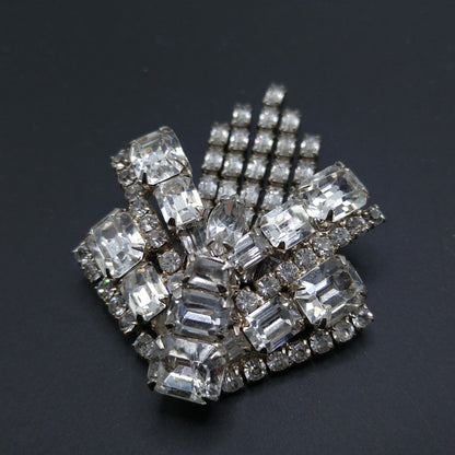 Unsigned Kramer Dragonfly Brooch, Clear Rhinestones, Rhodium Plated, 1960s Vintage Jewelry