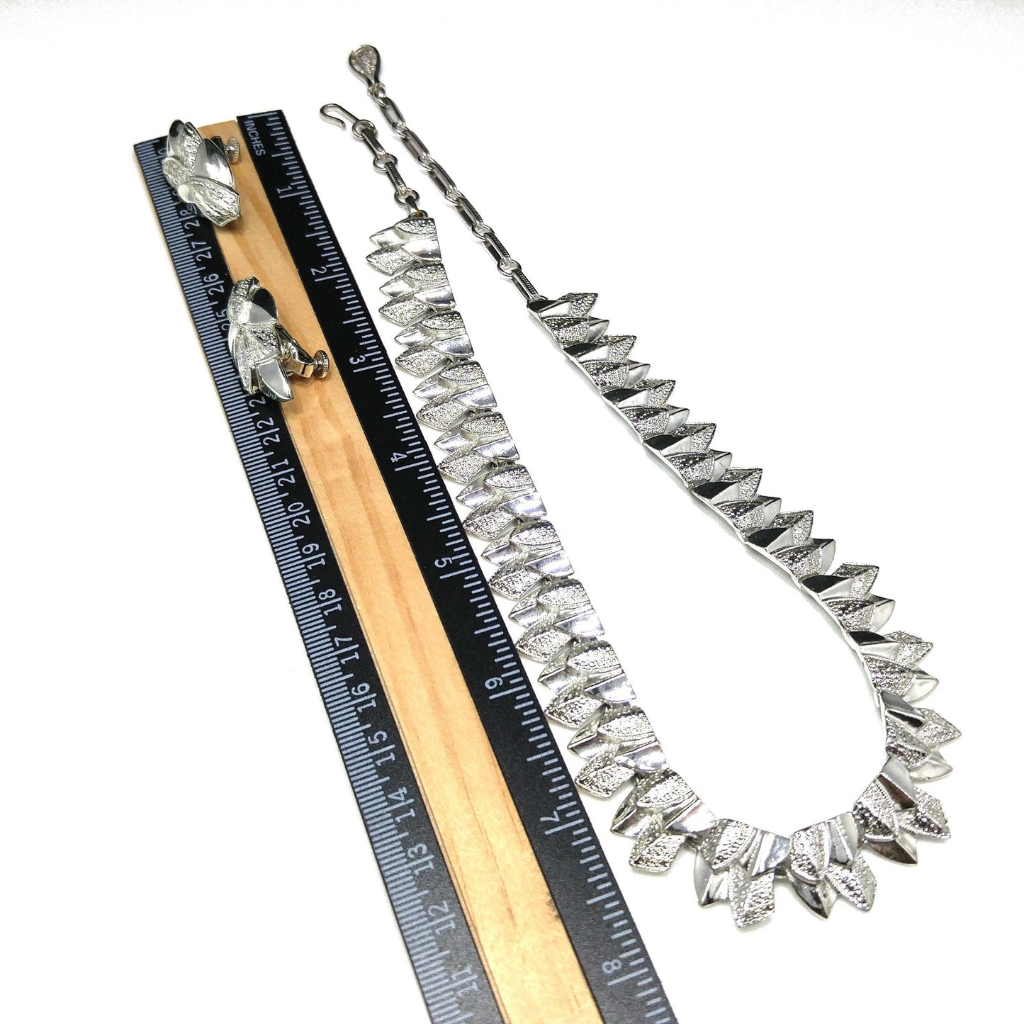 Coro Textured Smooth Leaf Necklace & Earrings, Rhodium Plated, 1950s Vintage Jewelry