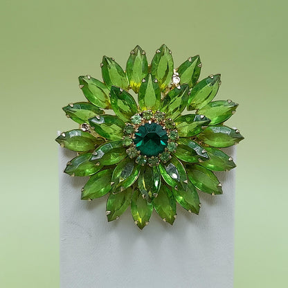 Vintage Unsigned Weiss Green Floral Brooch, 2 1/4 Inch