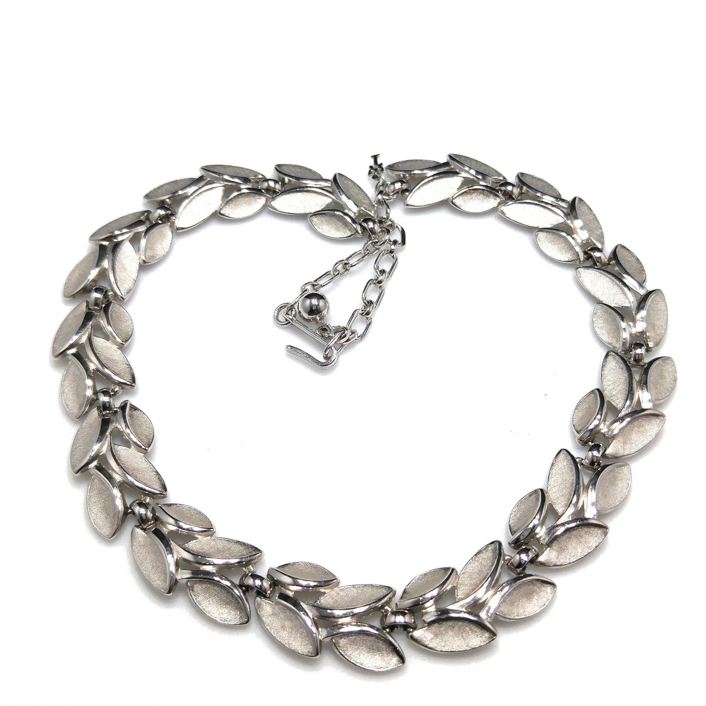 Crown Trifari Leaves Necklace, Rhodium Plated, 1960s Vintage Jewelry