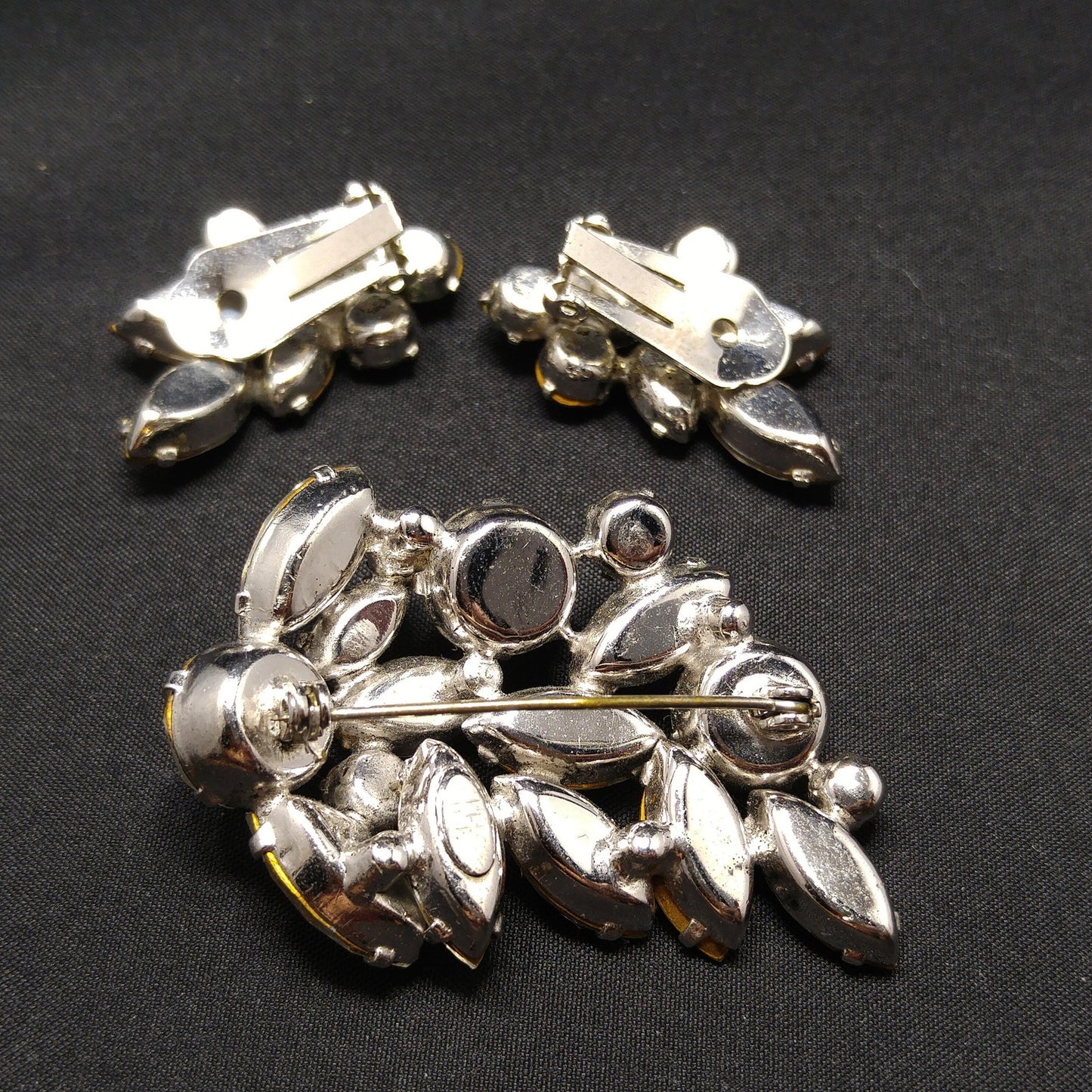 Regency Clear Rhinestone Brooch & Earrings, Rhodium Plated, 1950s Vintage Jewelry