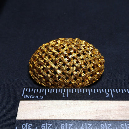 Hattie Carnegie Basket Weave Brooch, Designer Signed, 1950s Vintage Jewelry