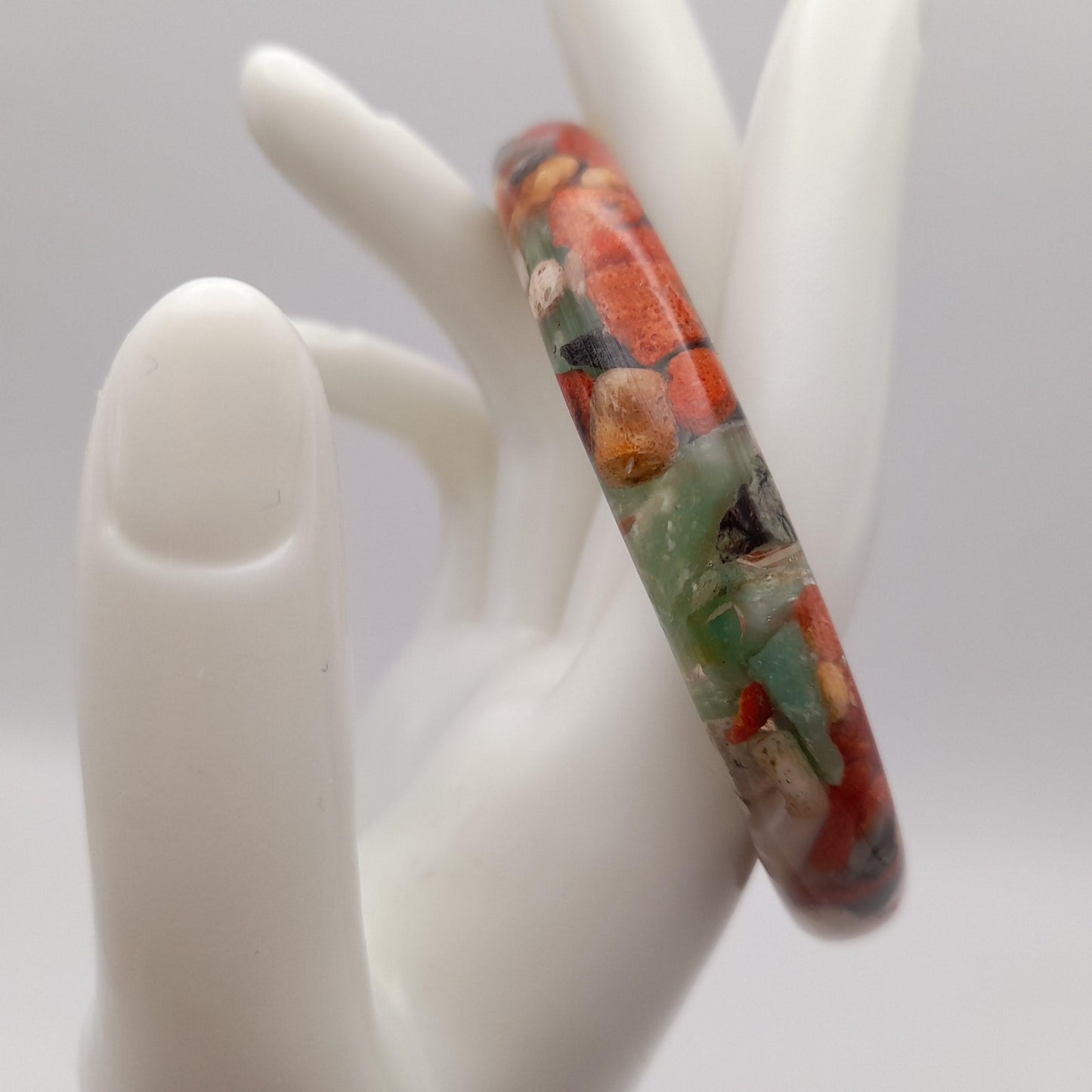 Vintage Transparent Resin Bangle Bracelet Filled With Rock Chips