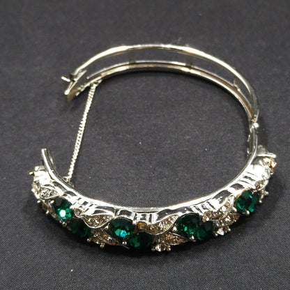 Lisner Emerald Green Rhinestone Hinged Bracelet, Rhodium Plated, 1960s Vintage Jewelry