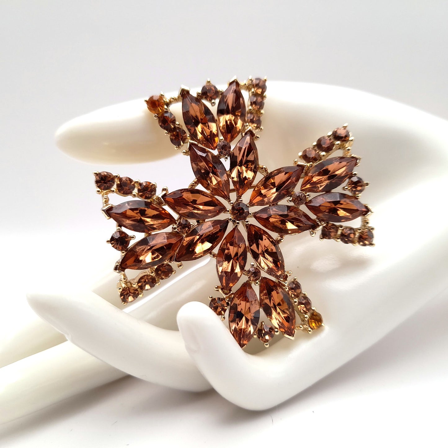 Vintage WEISS Maltese Cross Topaz Rhinestone Brooch
