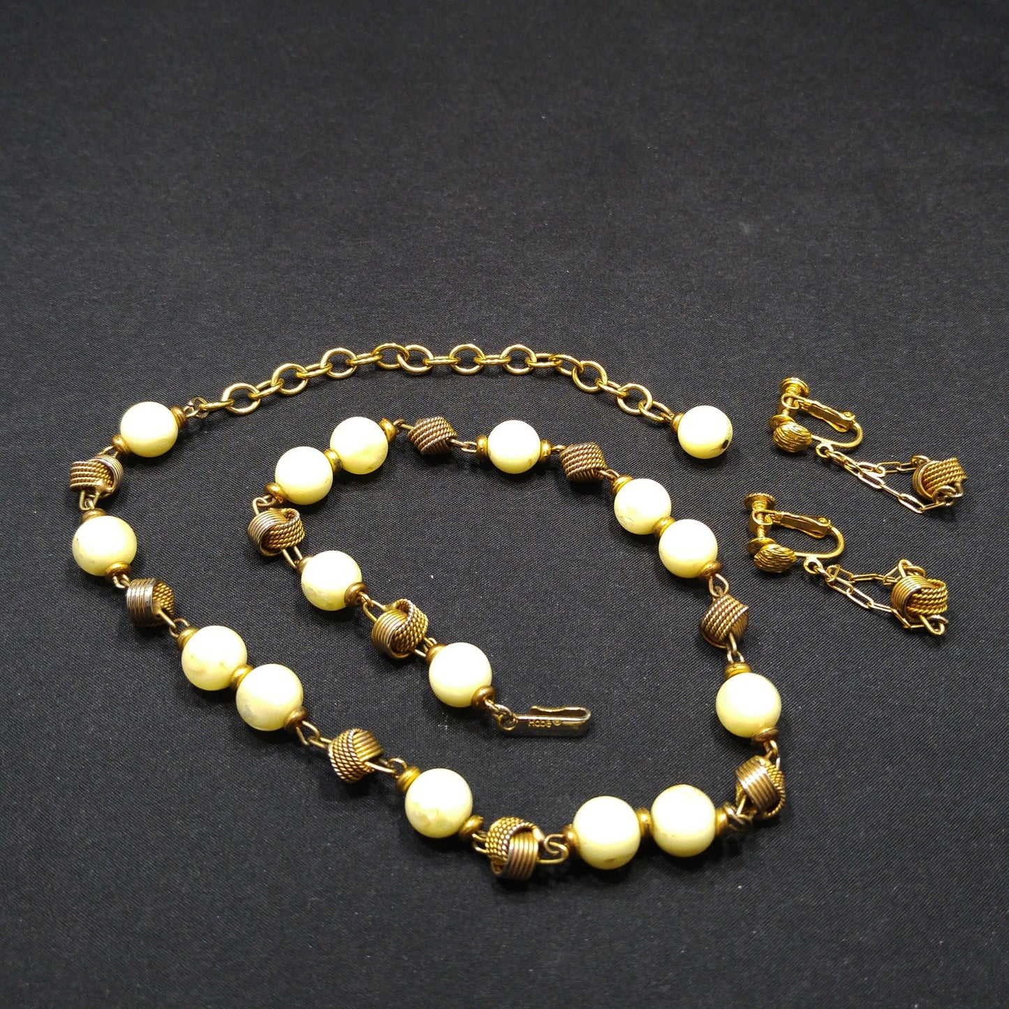 Vintage Hobe' Light Yellow Lucite Beaded Necklace & Matching Earrings, Gold Plated, 1950s