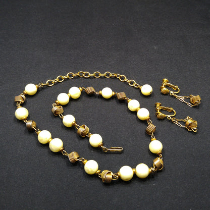 Vintage Hobe' Light Yellow Lucite Beaded Necklace & Matching Earrings, Gold Plated, 1950s