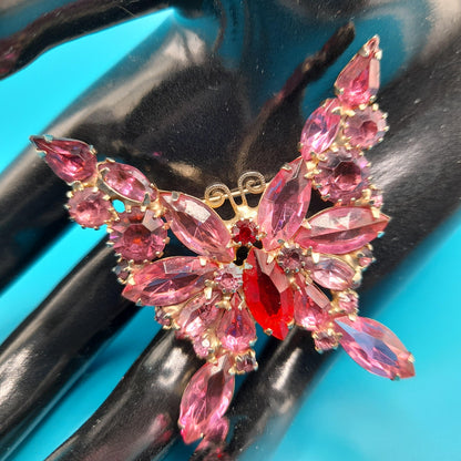 Vintage Weiss Butterfly Brooch, Pink Red Rhinestones, Gold Plated, 1950s Jewelry