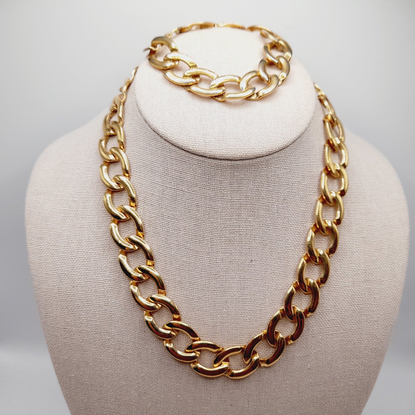 Vintage MONET Gold Plated Chain Necklace & Bracelet Set – Bold Links
